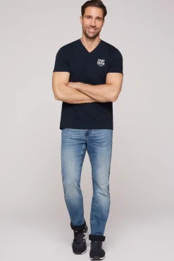 Shop CAMP DAVID & SOCCX Basic T-Shirt V-Neck mit Logo Print blue navy bluenavy