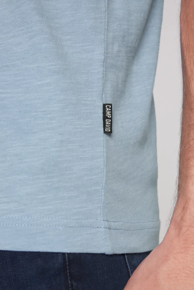 Best CAMP DAVID & SOCCX Basic T-Shirt V-Neck mit Used-Kante new blue newblue