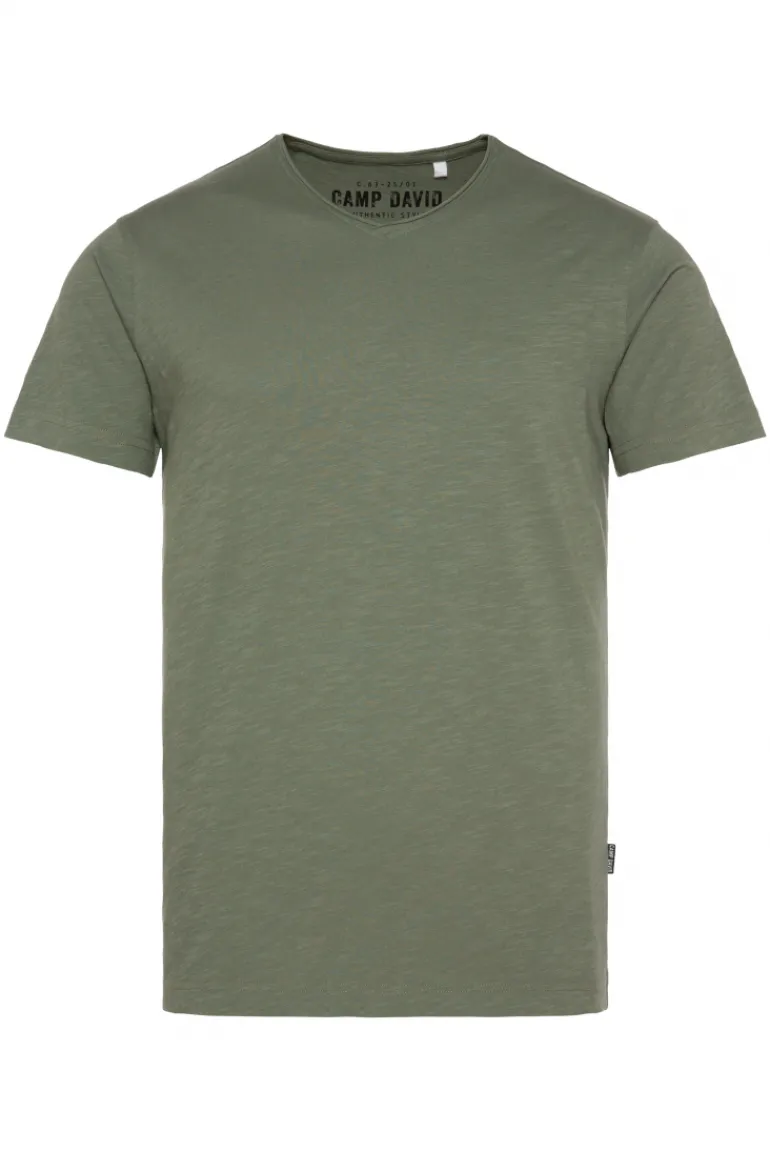 Shop CAMP DAVID & SOCCX Basic T-Shirt V-Neck mit Used-Kante green olive greenolive