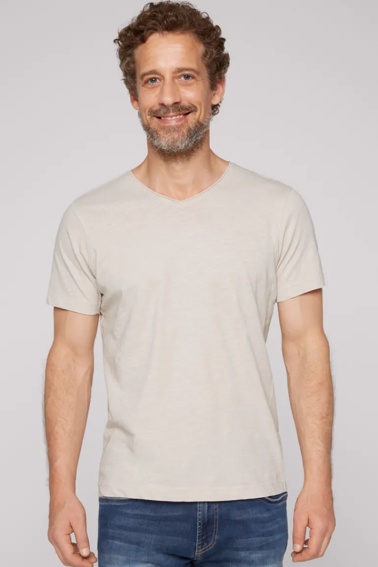 Best Sale CAMP DAVID & SOCCX Basic T-Shirt V-Neck mit Used-Kante light cappuccino lightcappuccino