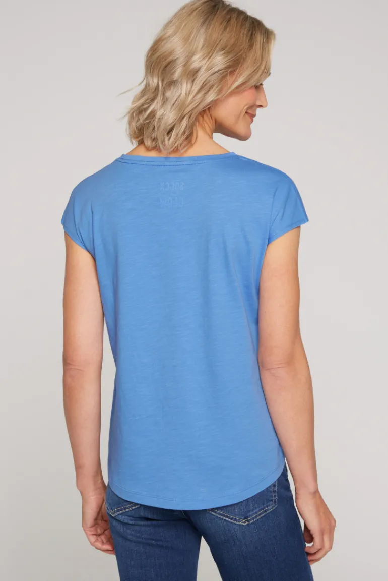 Shop CAMP DAVID & SOCCX Shirt mit V-Ausschnitt und Wording Print airy blue airyblue