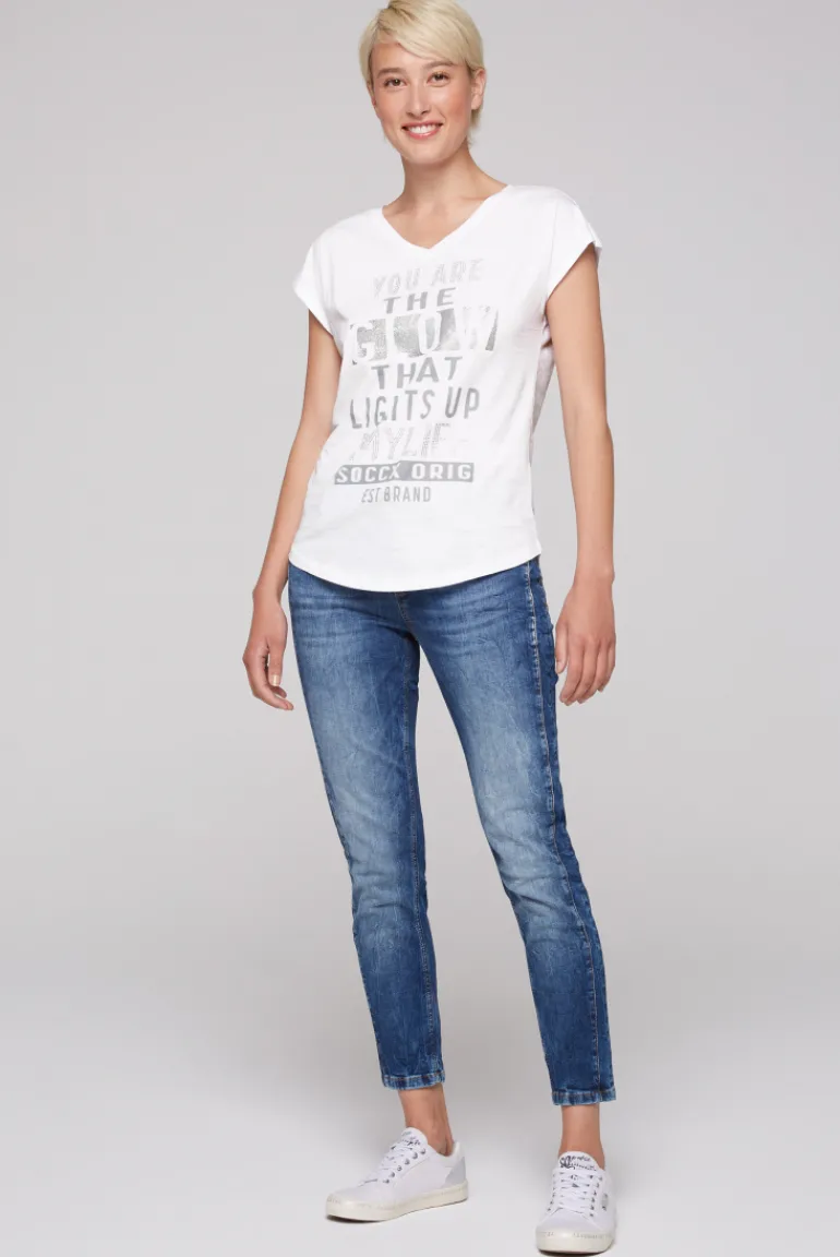 Best Sale CAMP DAVID & SOCCX Shirt mit V-Ausschnitt und Wording Print opticwhite