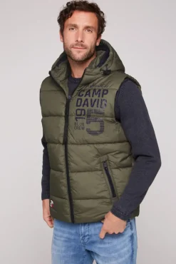 Online CAMP DAVID & SOCCX Steppweste mit Kapuze und Rücken-Print medium khaki mediumkhaki