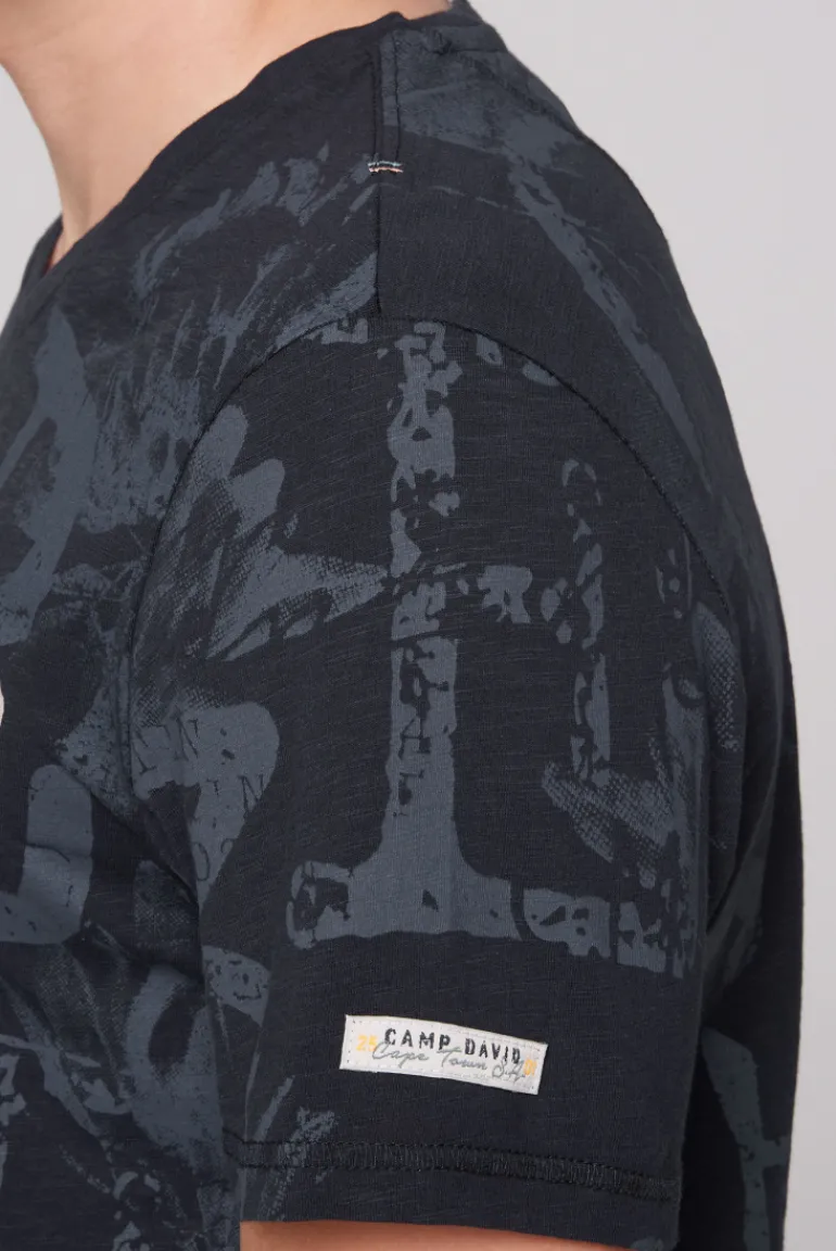 Cheap CAMP DAVID & SOCCX T-Shirt V-Neck mit All Over Print blue navy bluenavy