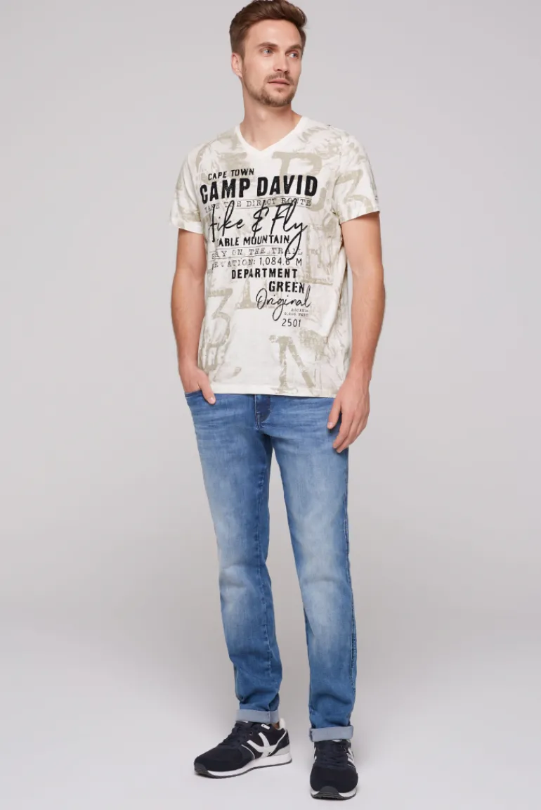 Cheap CAMP DAVID & SOCCX T-Shirt V-Neck mit All Over Print ivory